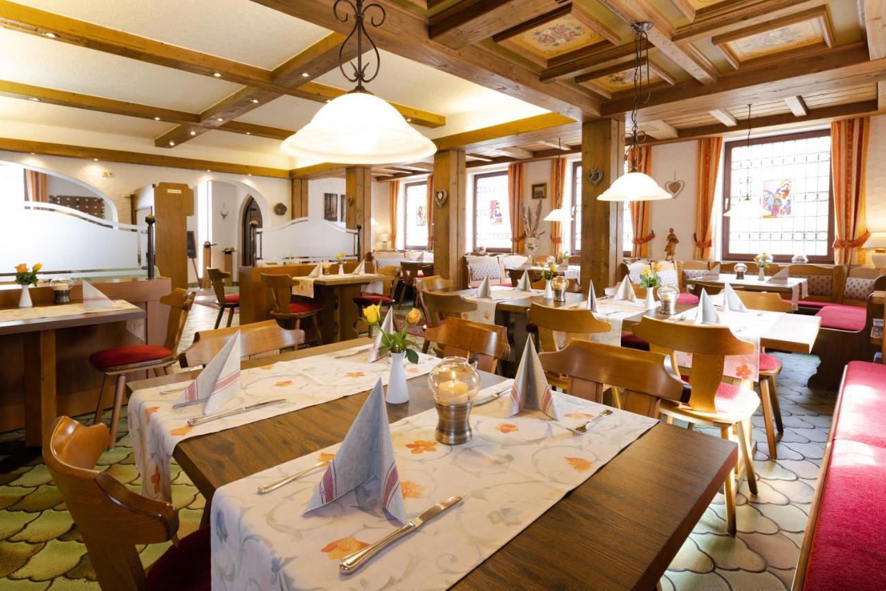 Hotel Restaurant Zur Linde Erbach an der Danau Eksteriør billede